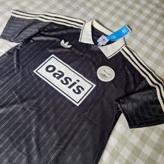 Camiseta estilo Adidas Originals Oasis Live ’25