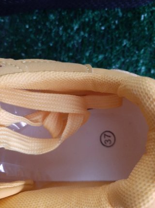 Bambas Amarillas