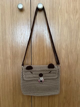 Bolso Capybara tejido beige y marrón