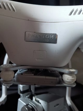 Dron DJI Phantom 3 con mochila y 1 bateria