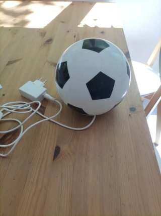 Lámpara infantil balón fútbol