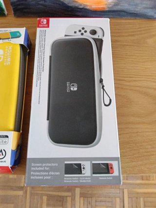 Cover per Nintendo Switch e Switch OLED