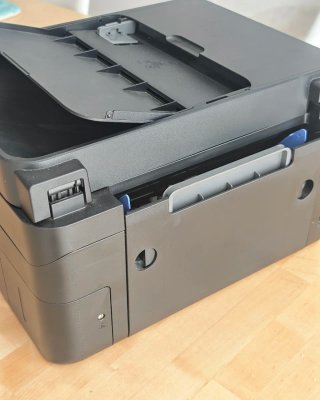 Stampante multifunzione Epson Workforce WF-2850 in ottime condizioni