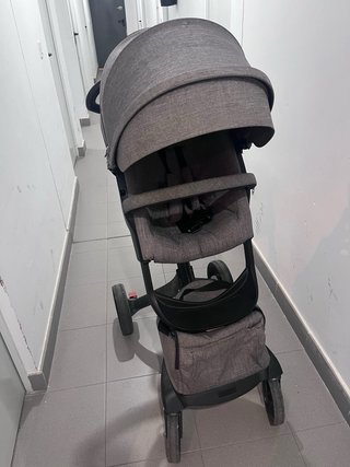 Silla de paseo Stokke Xplory + capazo + bolso