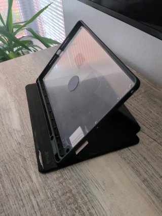 Funda para tablet con protector de pantalla
