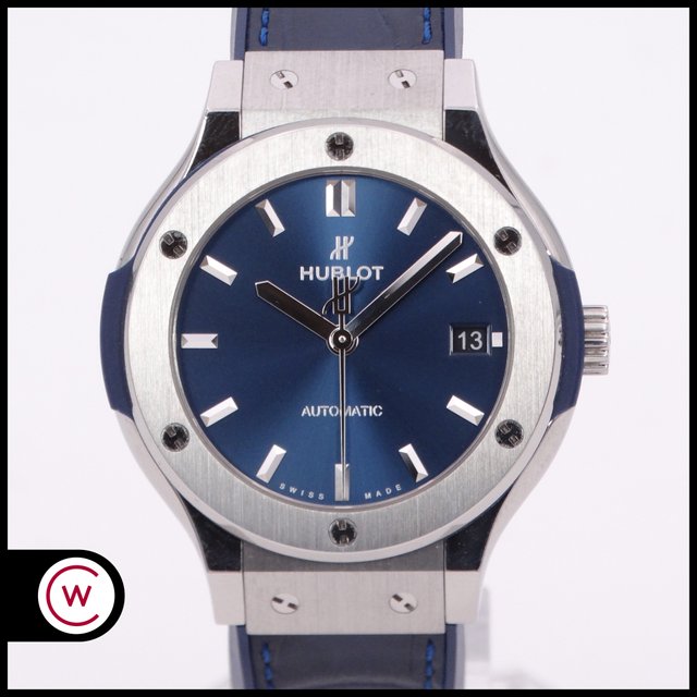 HUBLOT Classic Fusion 38 Azul PAPELES