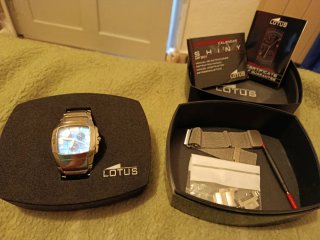 Reloj Lotus Azul y Plateado