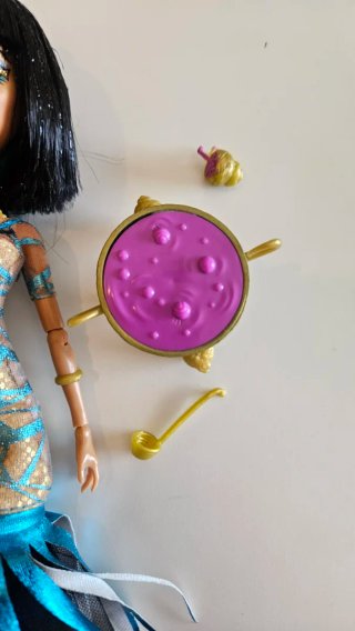 Boneca Monster High Cleo De Nile Ghouls Rule