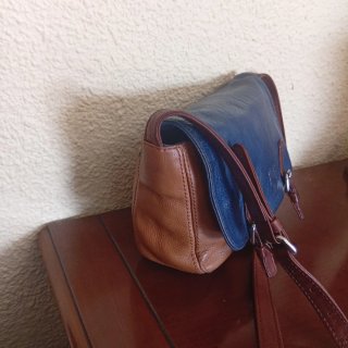 Bolso bandolera Purificación García piel