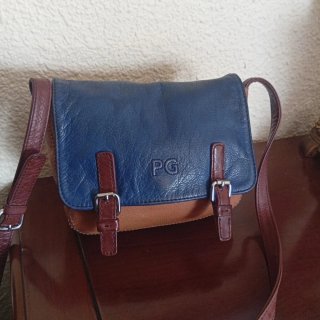 Bolso bandolera Purificación García piel