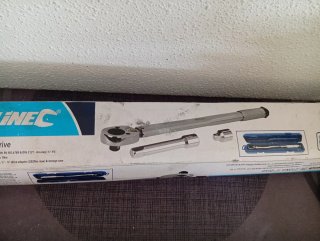 Llave dinamométrica Silverline 28-210Nm