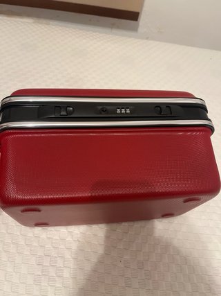 Neceser Rojo nuevo