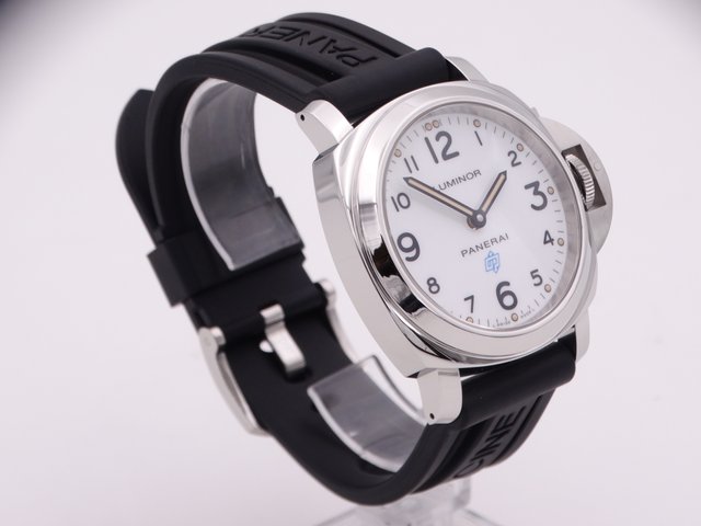 PANERAI Luminor Base Logo 44mm PAM00630