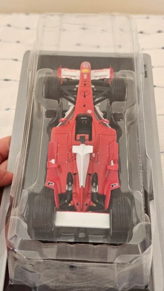 Ferrari f1 F2004 Michael Schumacher 1:24