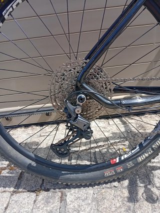 Bicicleta Montaña (MTB),está casi nueva, poco uso.
