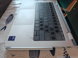 HP OmniBook X 14 3K OLED Touch 360 258v 32 GB RAM