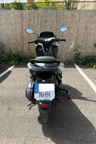 Yamaha NMAX Tech MAX