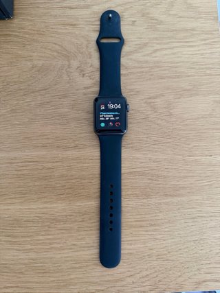 Apple Watch Series 3 de 38 mm gris espacial