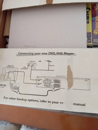 Philips DVD-VHS con 6 cintas y 1 DVD originales