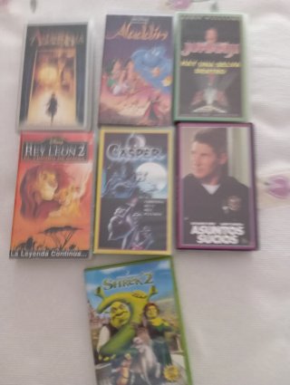 Philips DVD-VHS con 6 cintas y 1 DVD originales