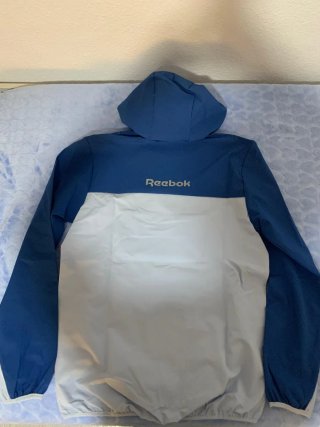 Cortavientos Reebok Azul y Blanco