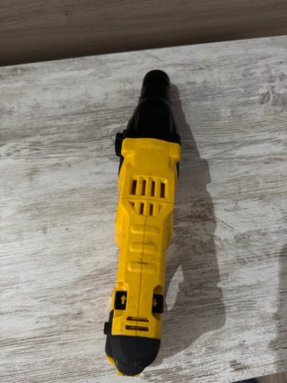 Taladro percutor Dewalt 18V