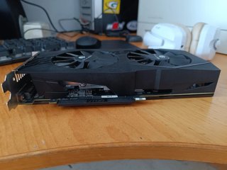 MLLSE AMD RX 580 XTX con aspa de ventilador rota