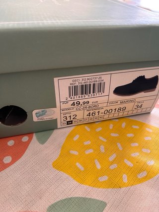 Zapatos niño azul marino talla 34!!