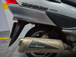Suzuki Burgman 400 con etiqueta medioambiental