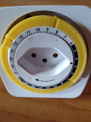 Timer Analogico Giornaliero - Presa Programmabile