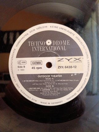 Vinilo makina remember