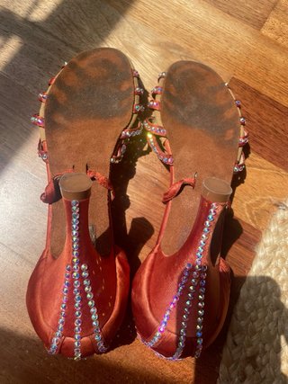 Zapatos de baile Manuel Reina marrón y plateados