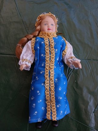 Muñecas de porcelana artesanales