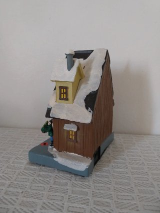 Villaggio di Natale con luci