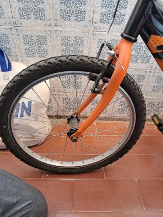 Bicicleta Naranja