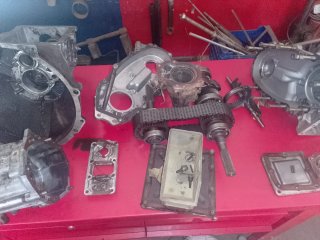CAJA DE CAMBIOS MITSUBISI PAJERO 1988.