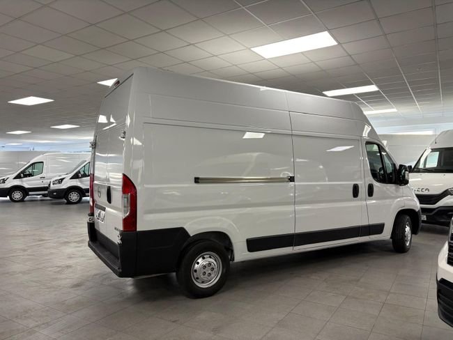 Opel Movano 2023, foto 10