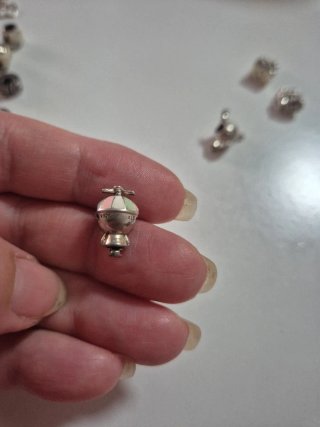 Charm Niño Pandora Original