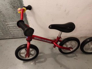 Bicicleta infantil sin pedales roja,dos unidades
