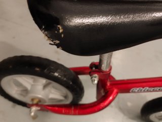 Bicicleta infantil sin pedales roja,dos unidades