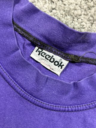 Reebok vintage 90s tee morado gráfico L
