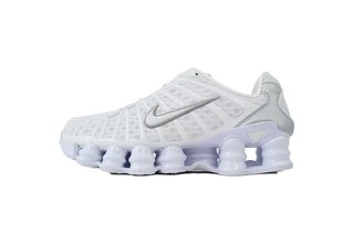 Zapatillas Nike Shox Plata y Blanco