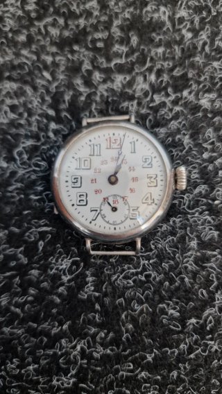 Orologio da trincea WW1 ufficiale prima guerra