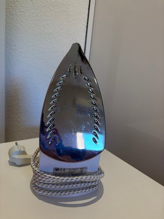 Plancha de vapor morada