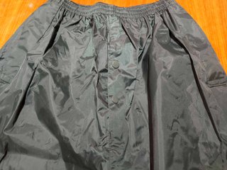 Pantalón impermeable verde XXL