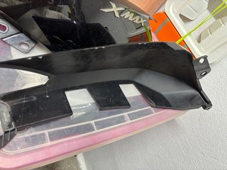 Tapas Laterales Yamaha XMAX Negras