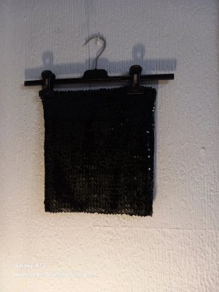 Top color negro