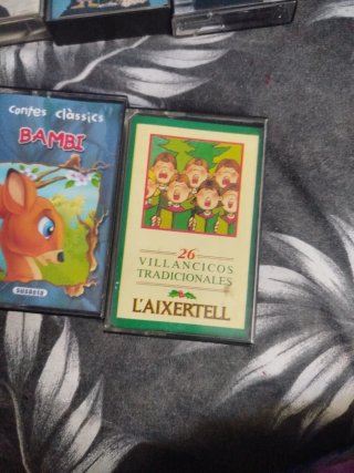 2 Cintas Infantiles Cuentos Clásicos Bambi