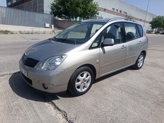 Toyota Verso 2002