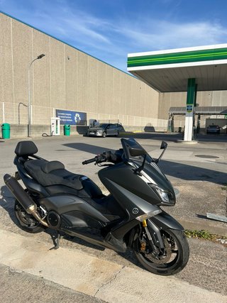 Yamaha TMAX 530 Iron Max